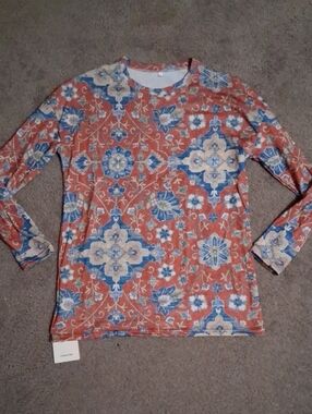 Long Sleeve Floral Shirt, Size Large, Noracora